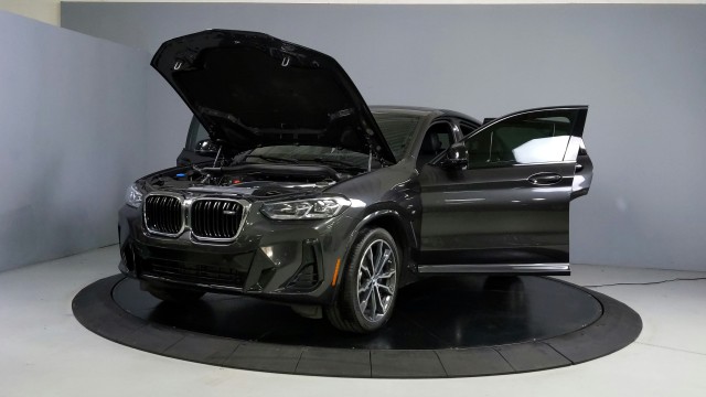 2022 BMW X4 M40i 11