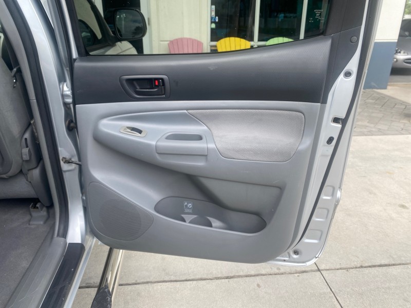 2006 Toyota Tacoma 1 OWNER 4WD CREW CAB in , 