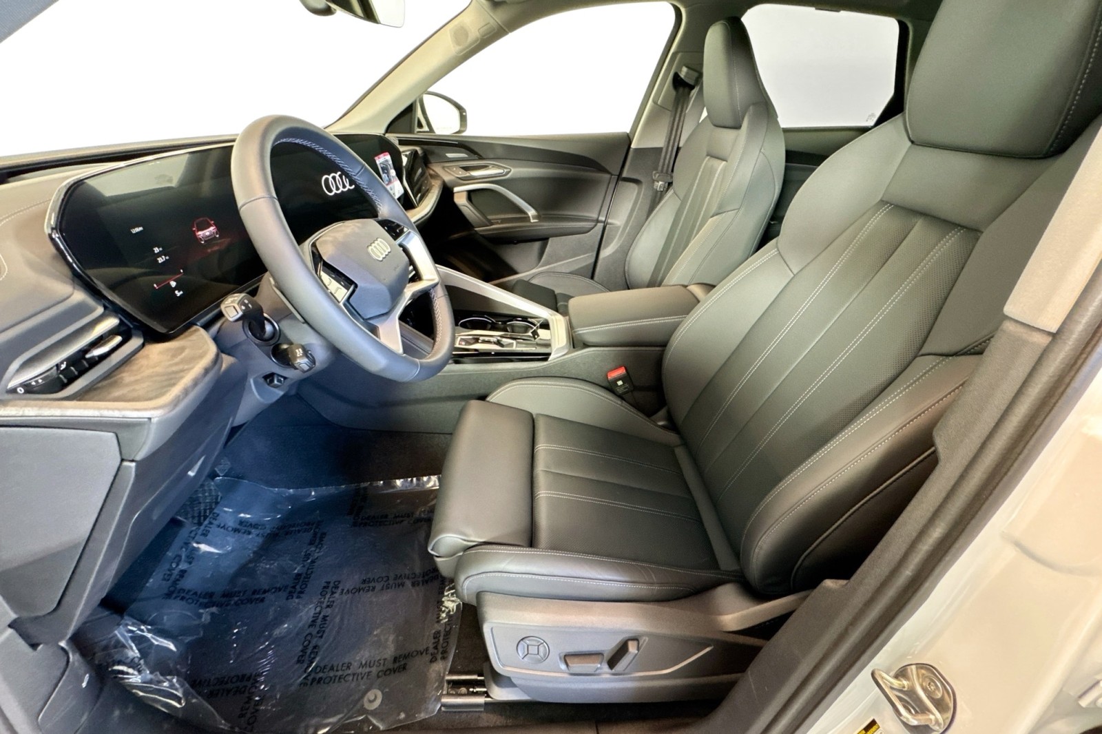 New 2025 Glacier White Metallic Audi Premium Plus 2.0 TFSI quattro image 18