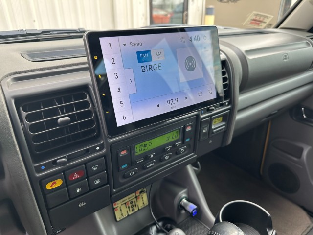 2002 Land Rover Discovery Series II SE in ,