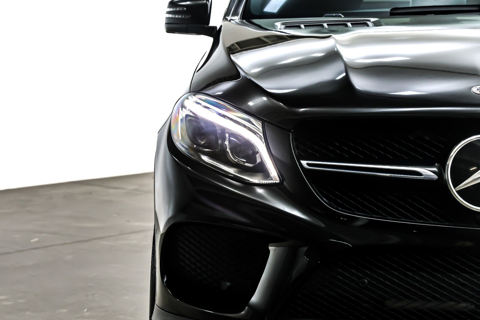 Used 2019 Obsidian Black Metallic Mercedes-Benz AMG® GLE 43 4MATIC Coupe image 14