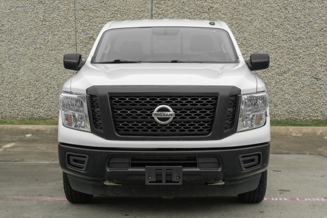 2019 Nissan Titan XD S 7