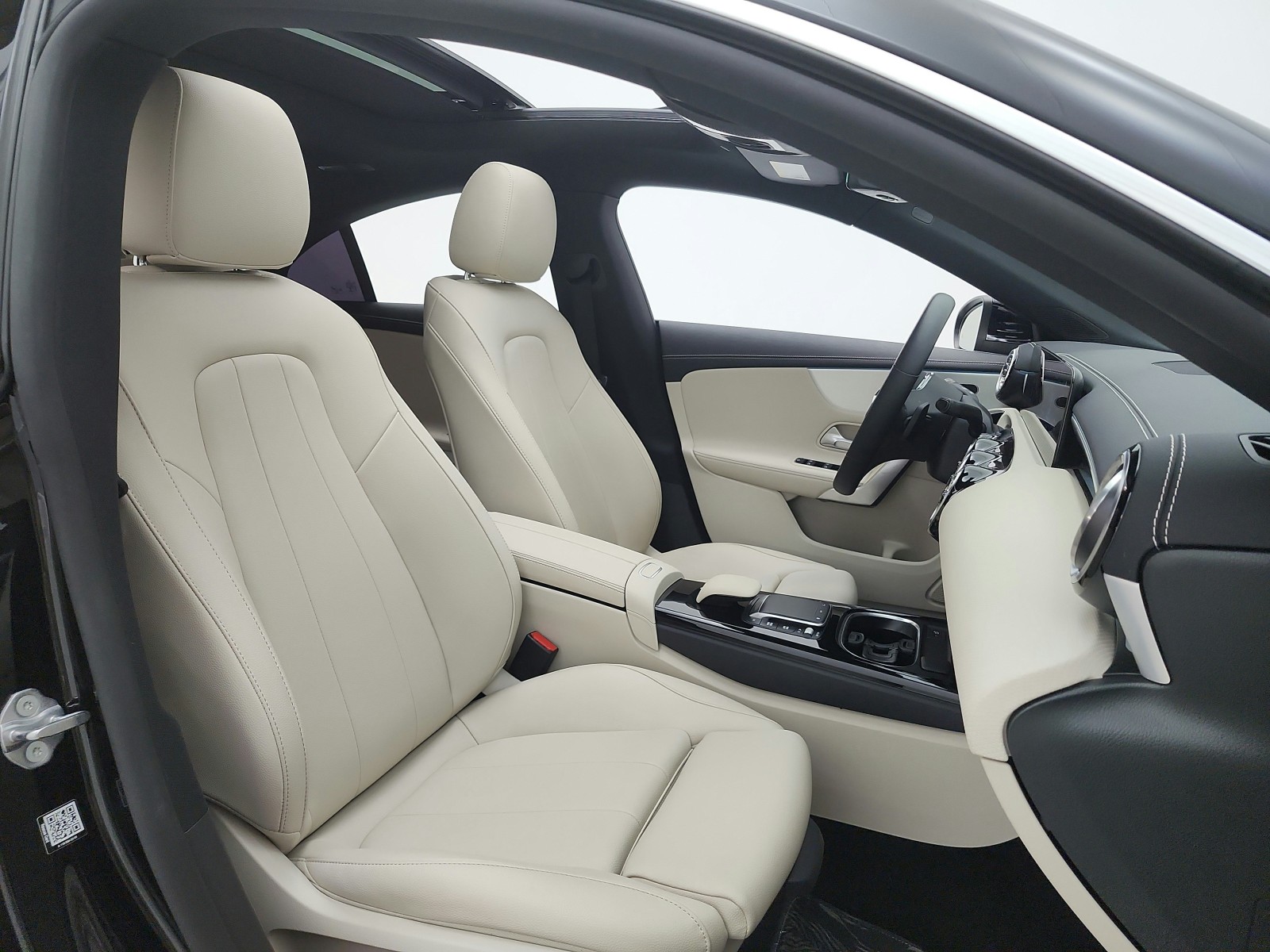 Certified Used 2023 Night Black Mercedes-Benz CLA 250 Coupe image 31