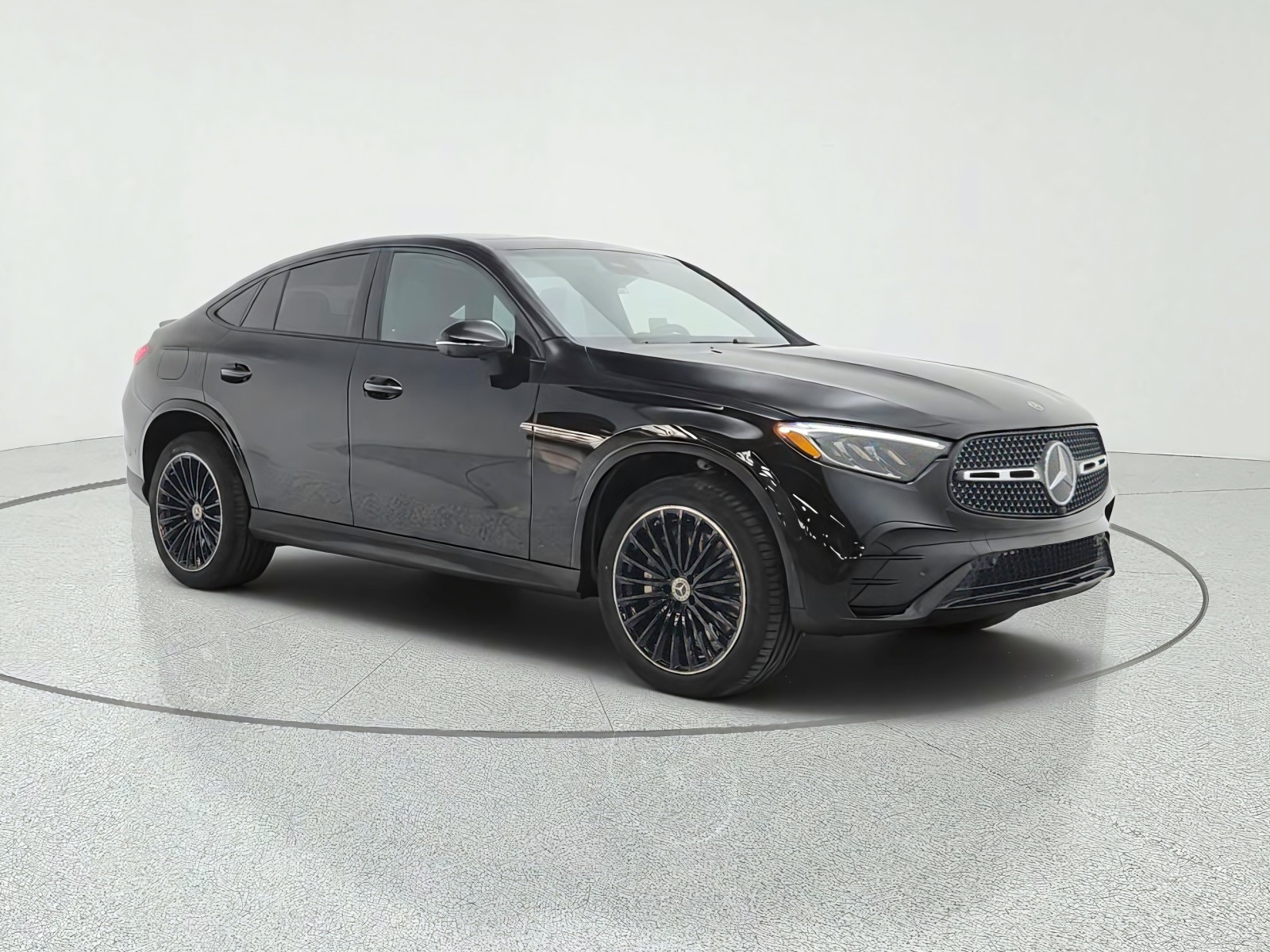 New 2027 Black Mercedes-Benz GLC 300 4MATIC® Coupe image 3
