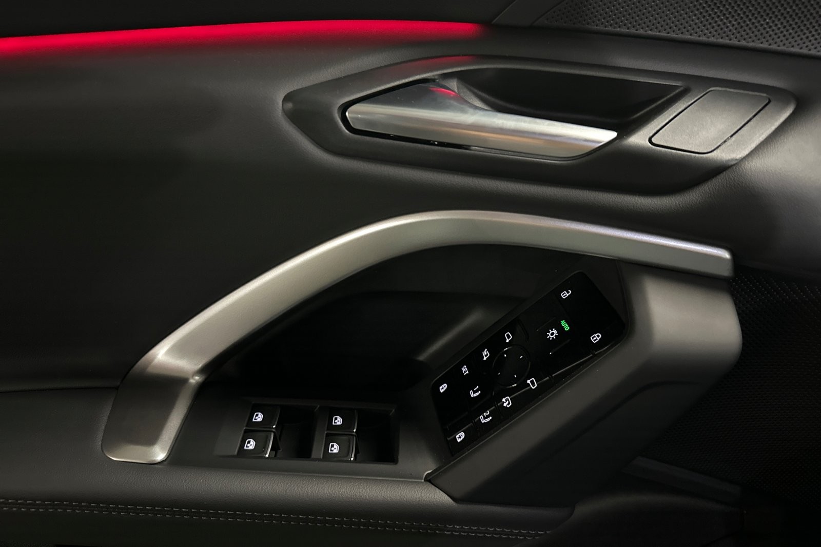 New 2026 Mythos Black Metallic Audi Premium 2.0 TFSI quattro image 10