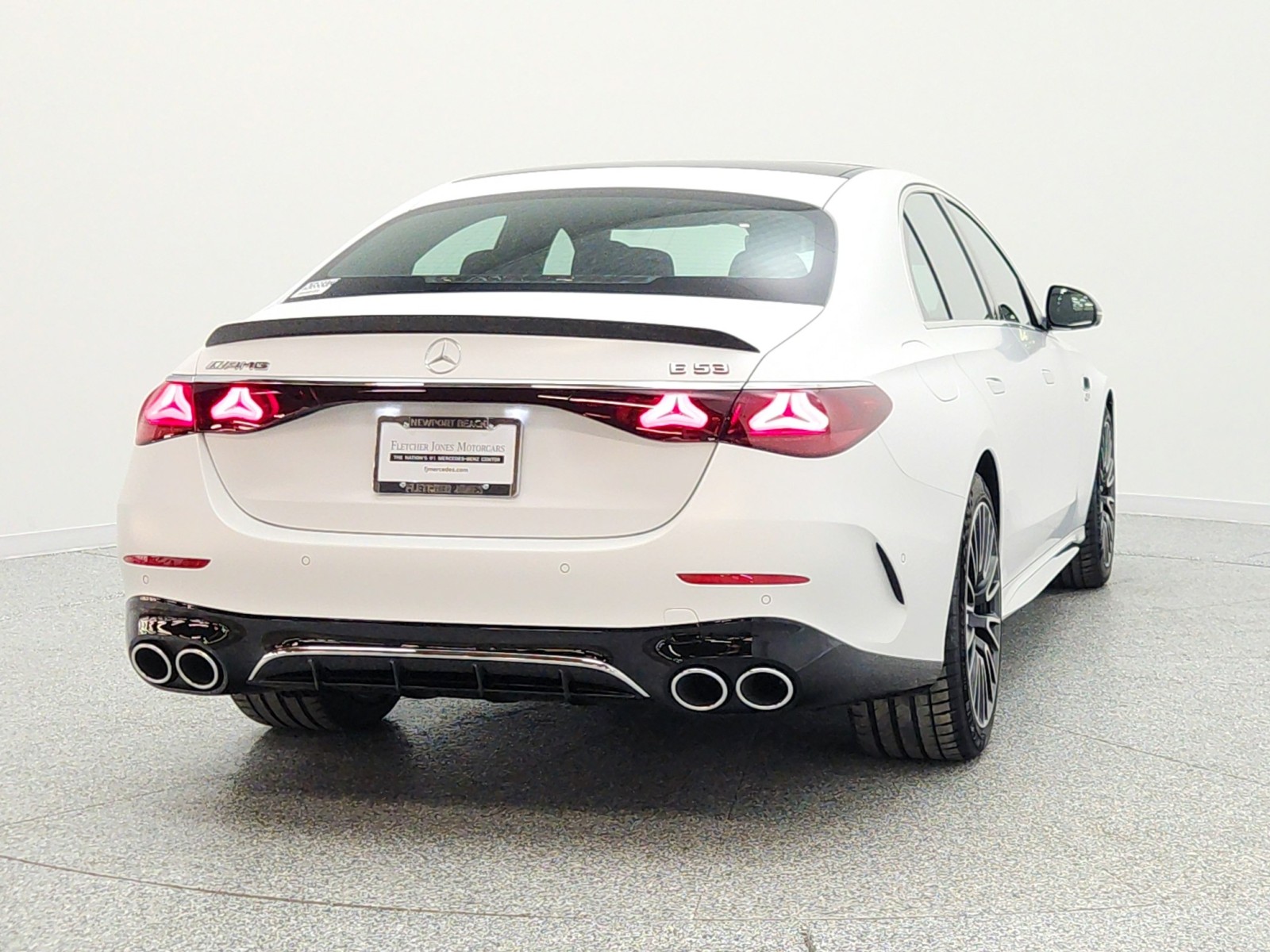 New 2026 MANUFAKTUR Moonlight White Magno Mercedes-Benz AMG® E 53 E 4MATIC+ Sedan image 6
