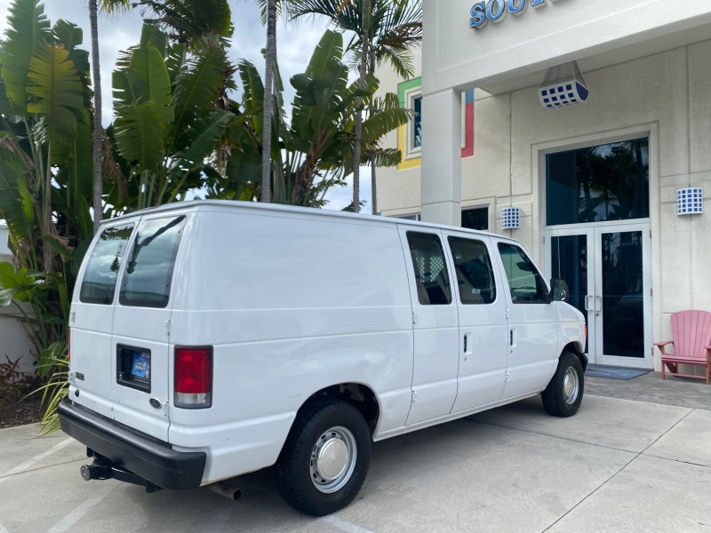 2000 Ford Econoline Cargo Van LOW MILES 68,046 in , 