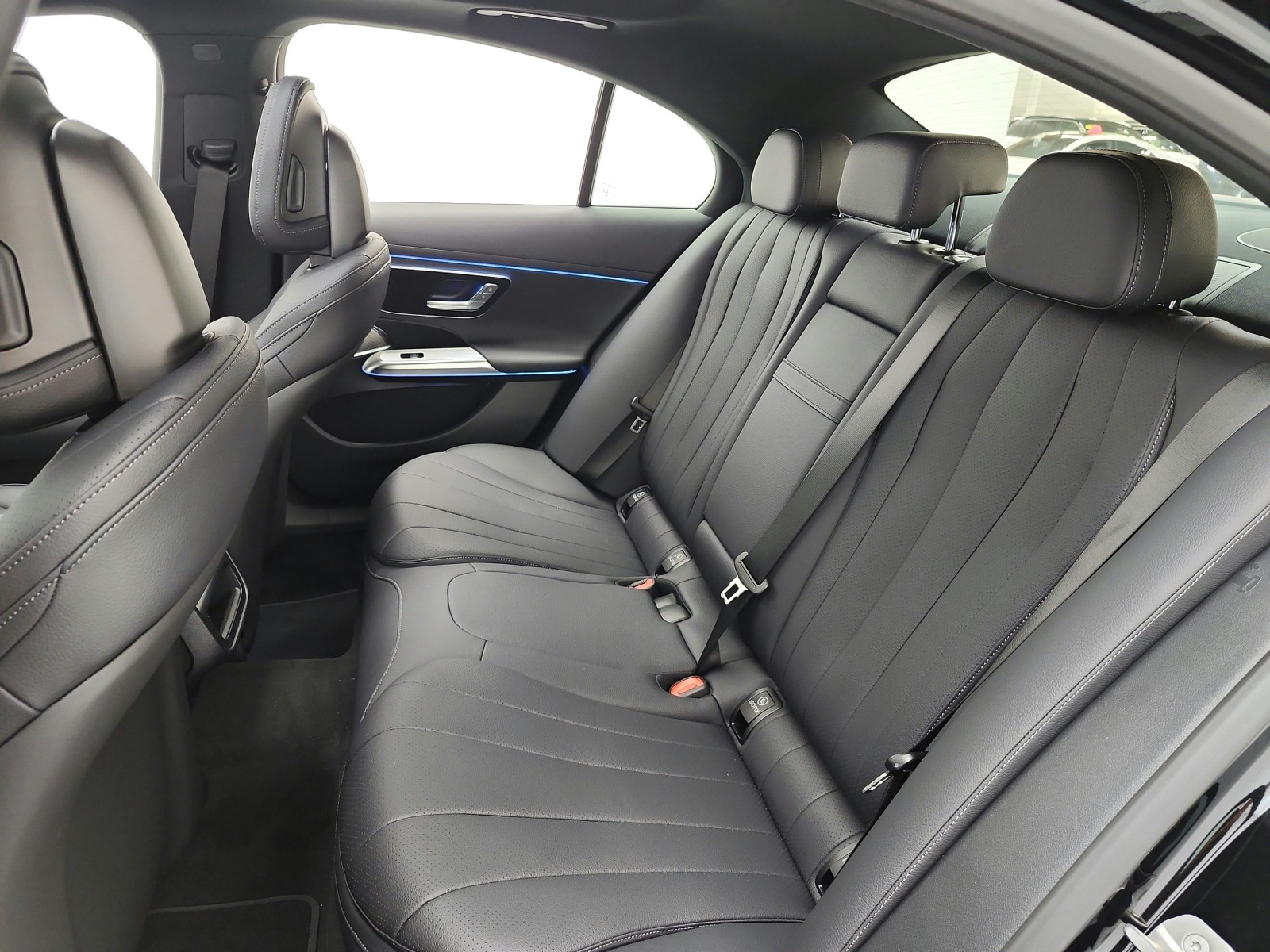 New 2027 Black Mercedes-Benz E 350 4MATIC® Sedan image 11