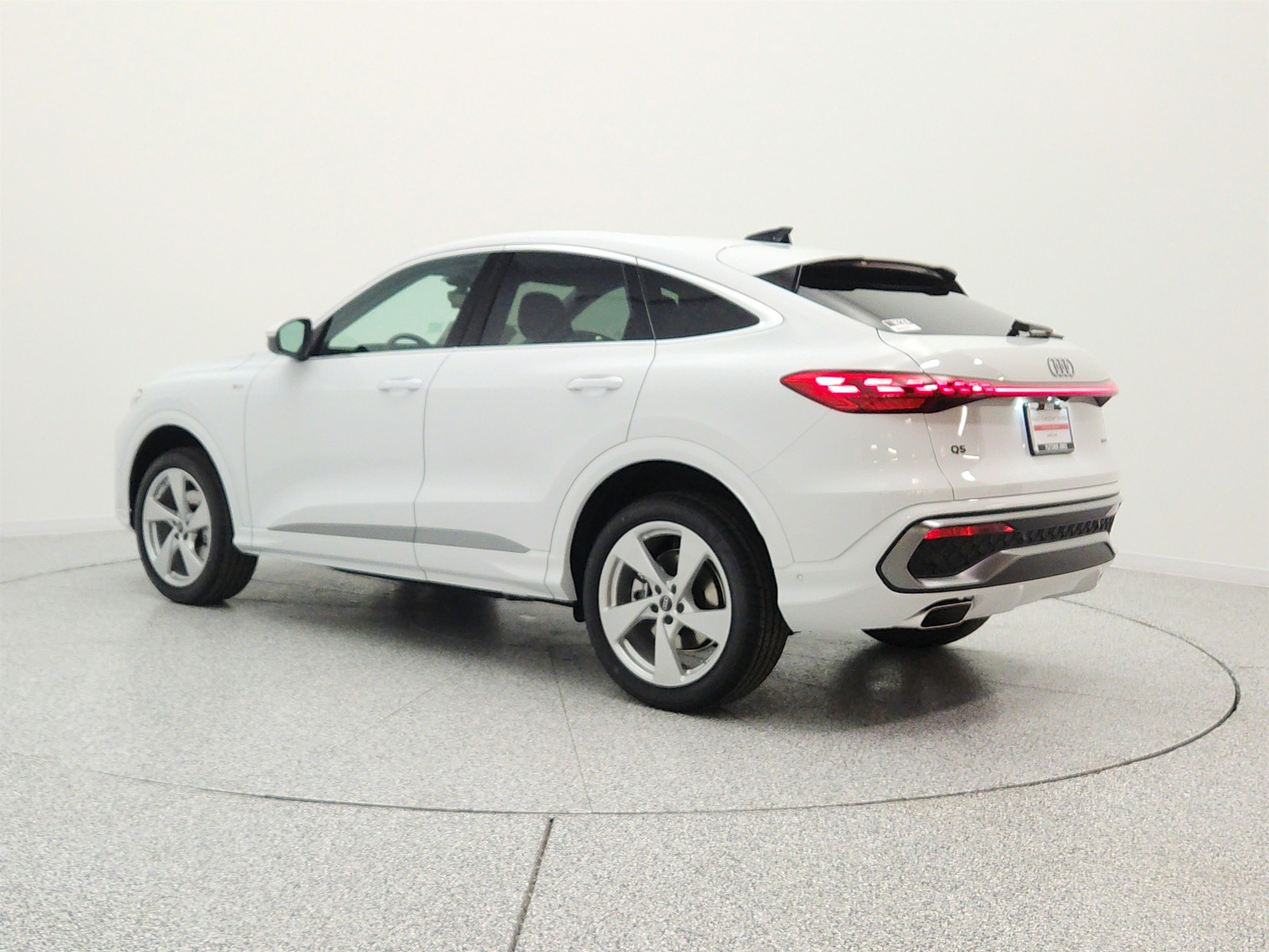 New 2026 Glacier White Metallic Audi Premium Plus 2.0 TFSI quattro image 7
