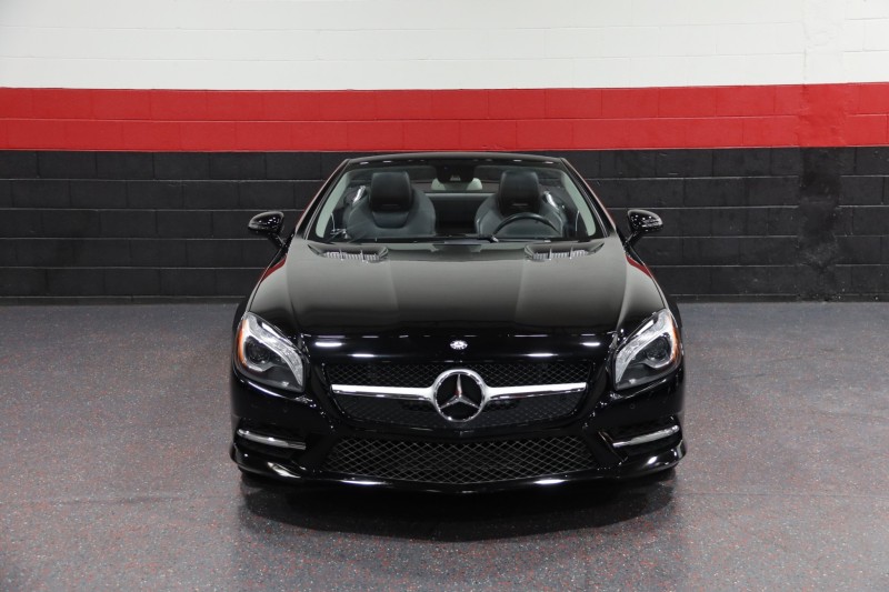 2013 Mercedes-Benz SL550 2dr Convertible in , 