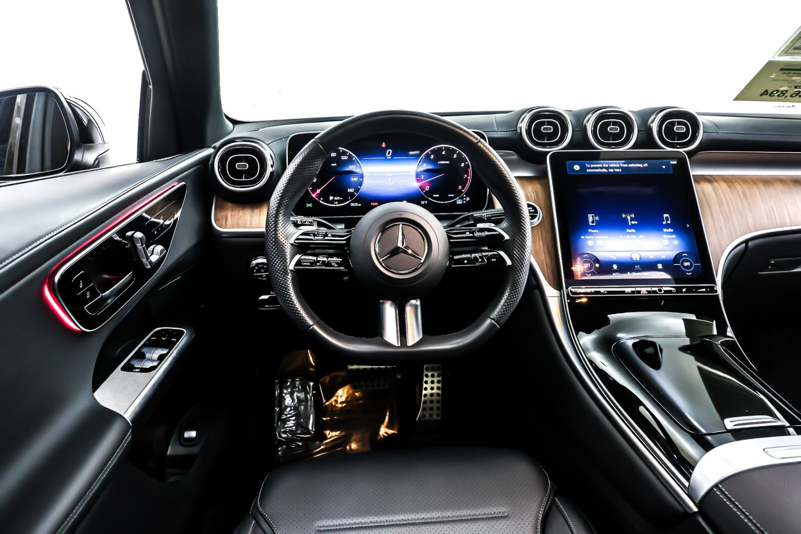 Used 2024 Obsidian Black Metallic Mercedes-Benz GLC 300 4MATIC® SUV image 5