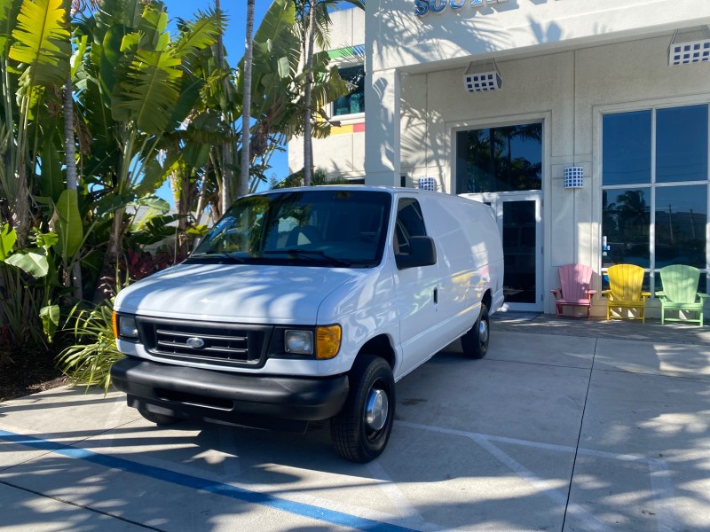 2003 Ford Econoline Cargo Van E 250 SUPER CARGO LOW MILES 67,419 in , 