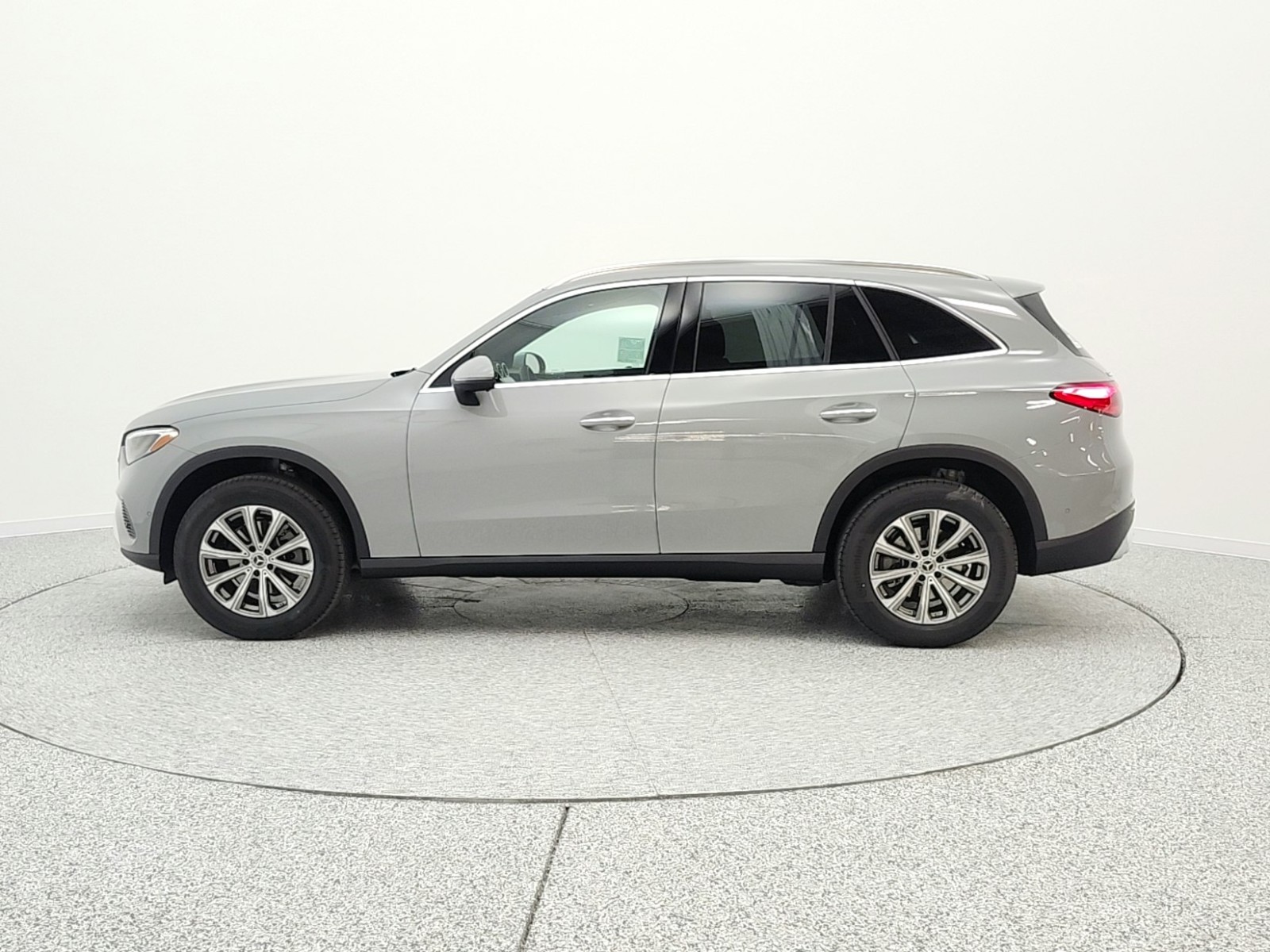 New 2026 MANUFAKTUR Alpine Grey Mercedes-Benz GLC 300 SUV image 8