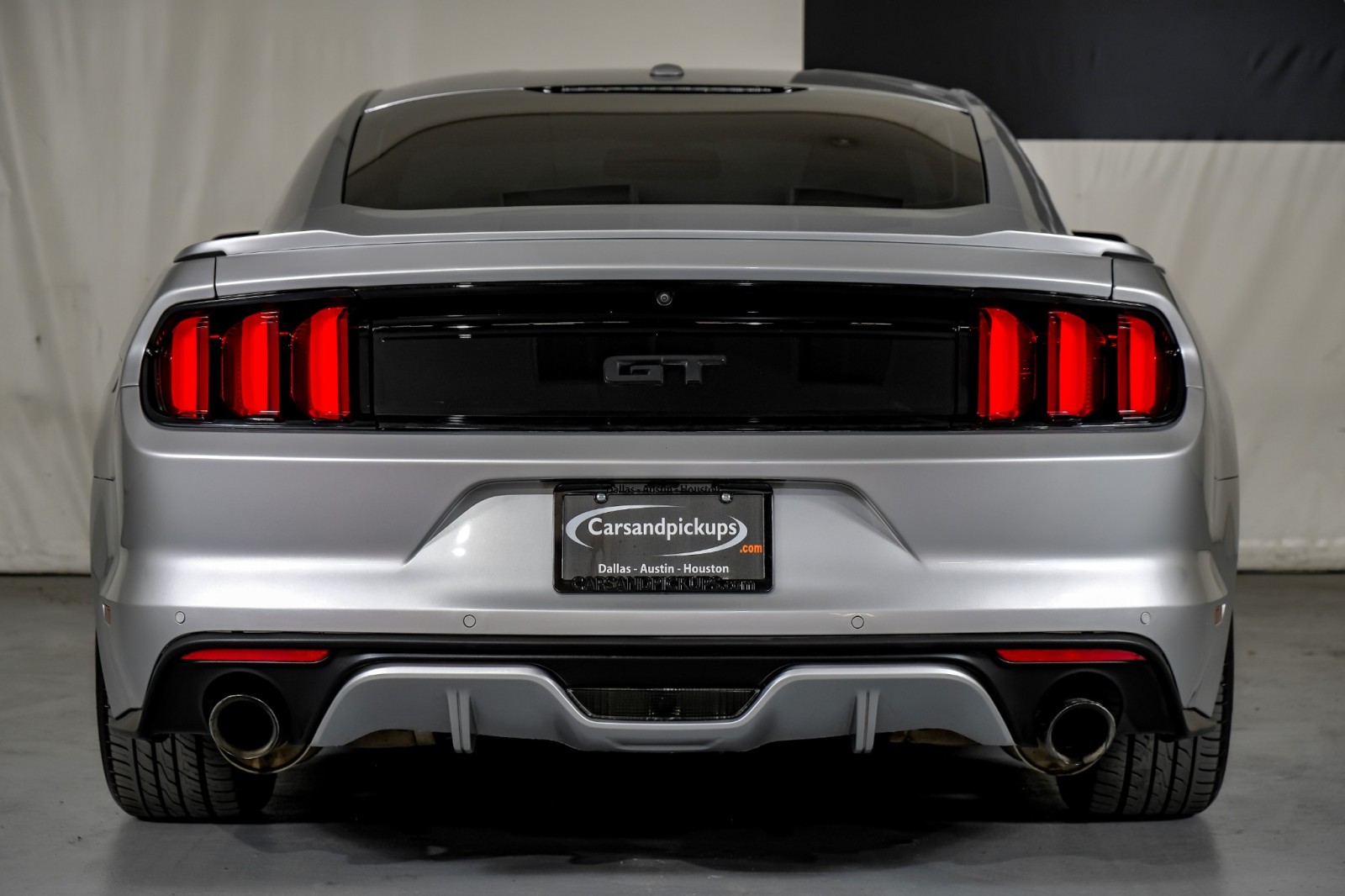 2015 Ford Mustang GT 9