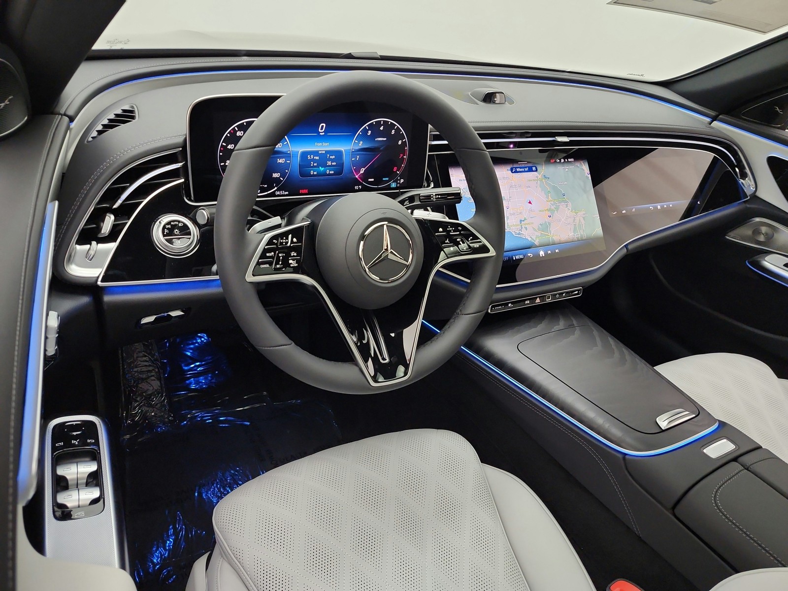 New 2027 Graphite Grey Metallic Mercedes-Benz E 450 4MATIC® Sedan image 9