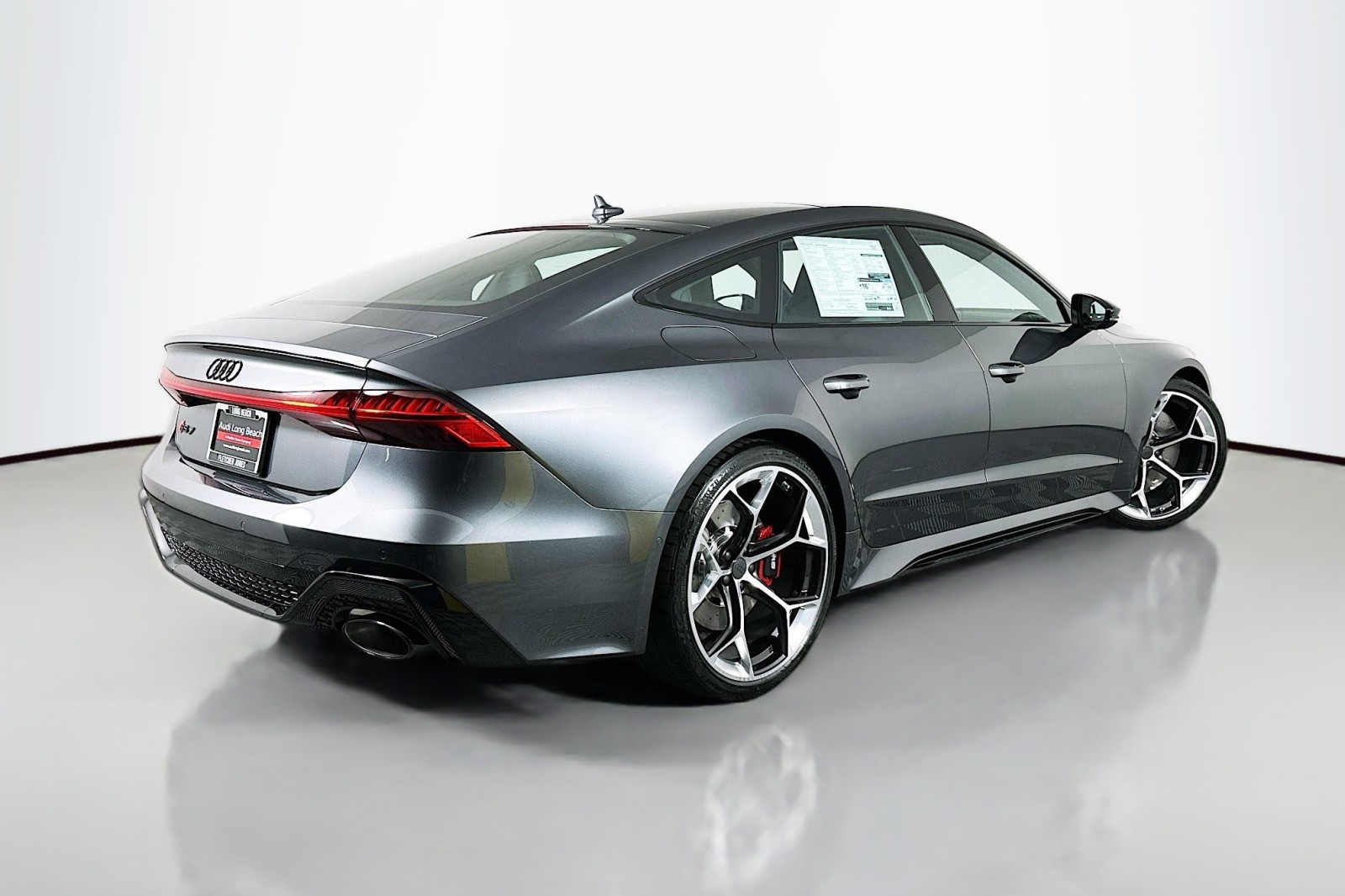 New 2026 Daytona Gray Pearl Effect Audi performance image 13