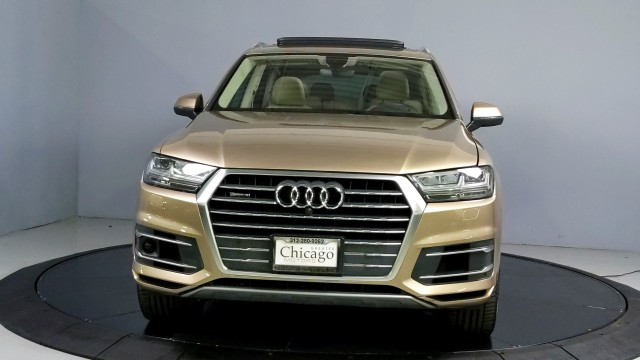 2018 Audi Q7 Prestige 2