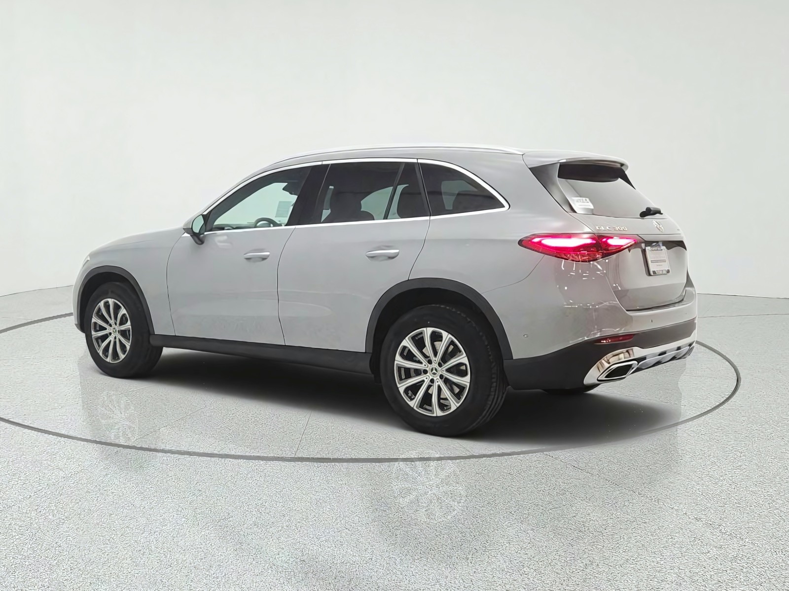 New 2027 MANUFAKTUR Alpine Grey Mercedes-Benz GLC 300 4MATIC® SUV image 7