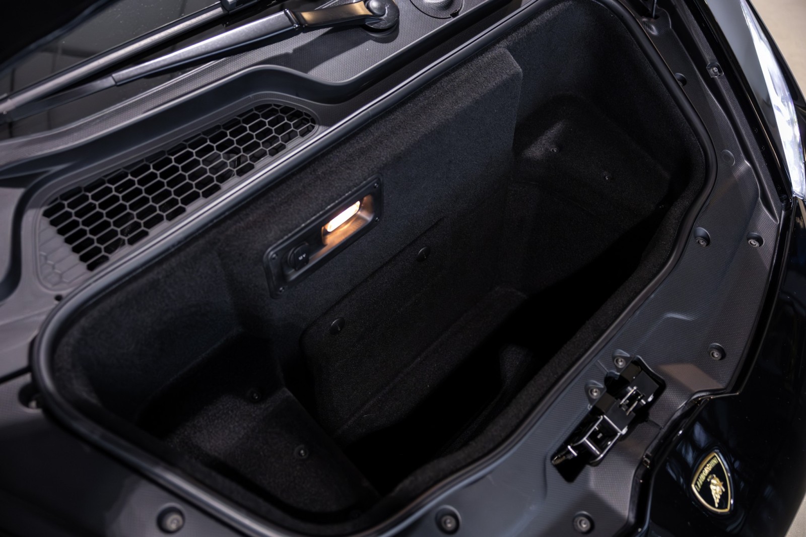 Used Car 2015 Lamborghini Huracan  For Sale Under $220,000 In Boerne, Texas