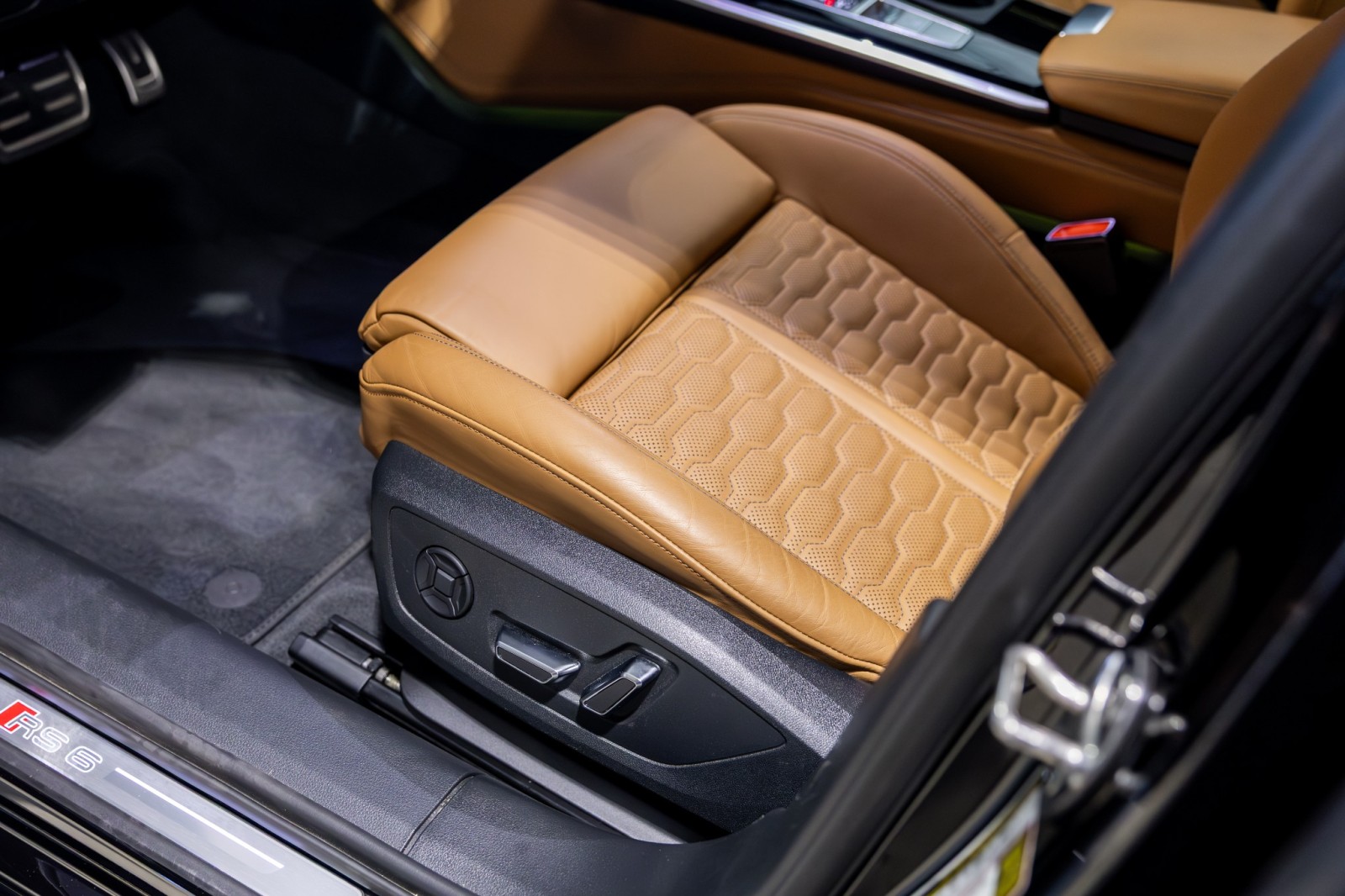 Used Car 2023 Audi Rs 6 Avant  For Sale Under $120,000 In Boerne, Texas