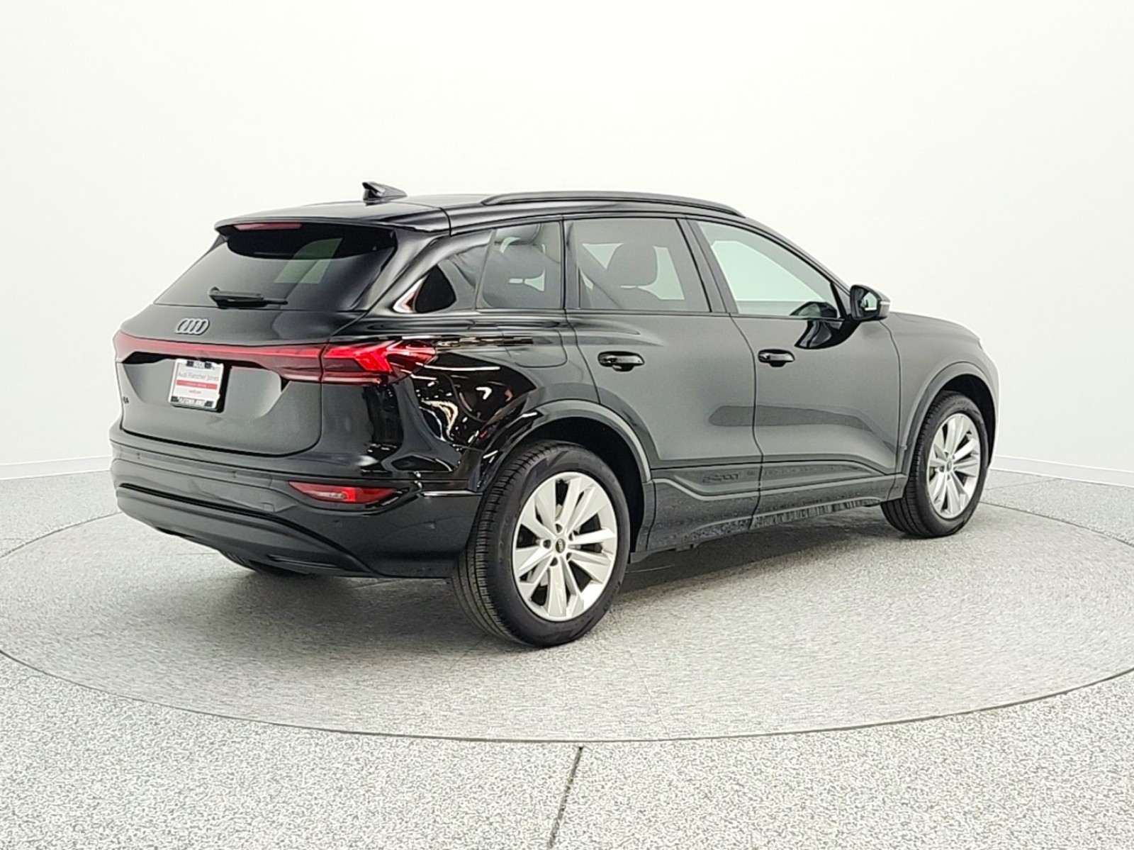 Used 2025 Mythos Black Metallic Audi Premium Plus RWD image 5