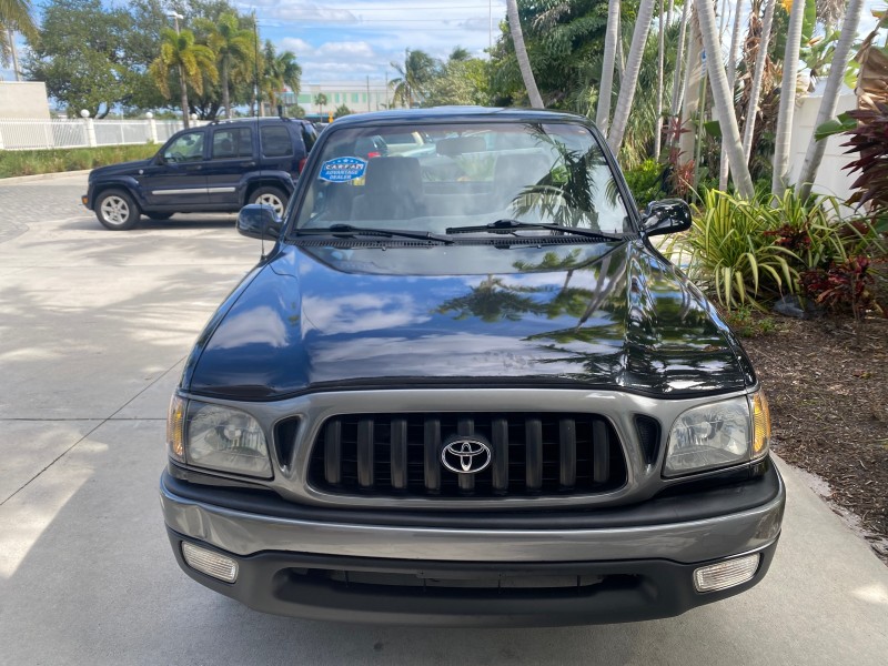 2002 Toyota Tacoma 1 OWNER AUTO AC 4 CYL in , 