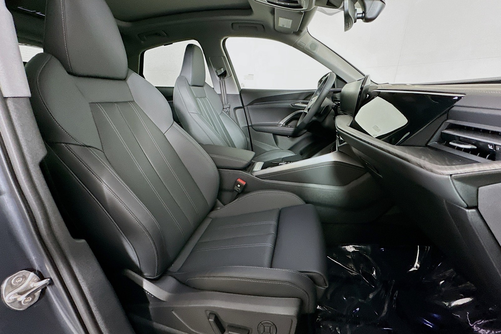 New 2025 Tambora Gray Metallic Audi Premium Plus image 8