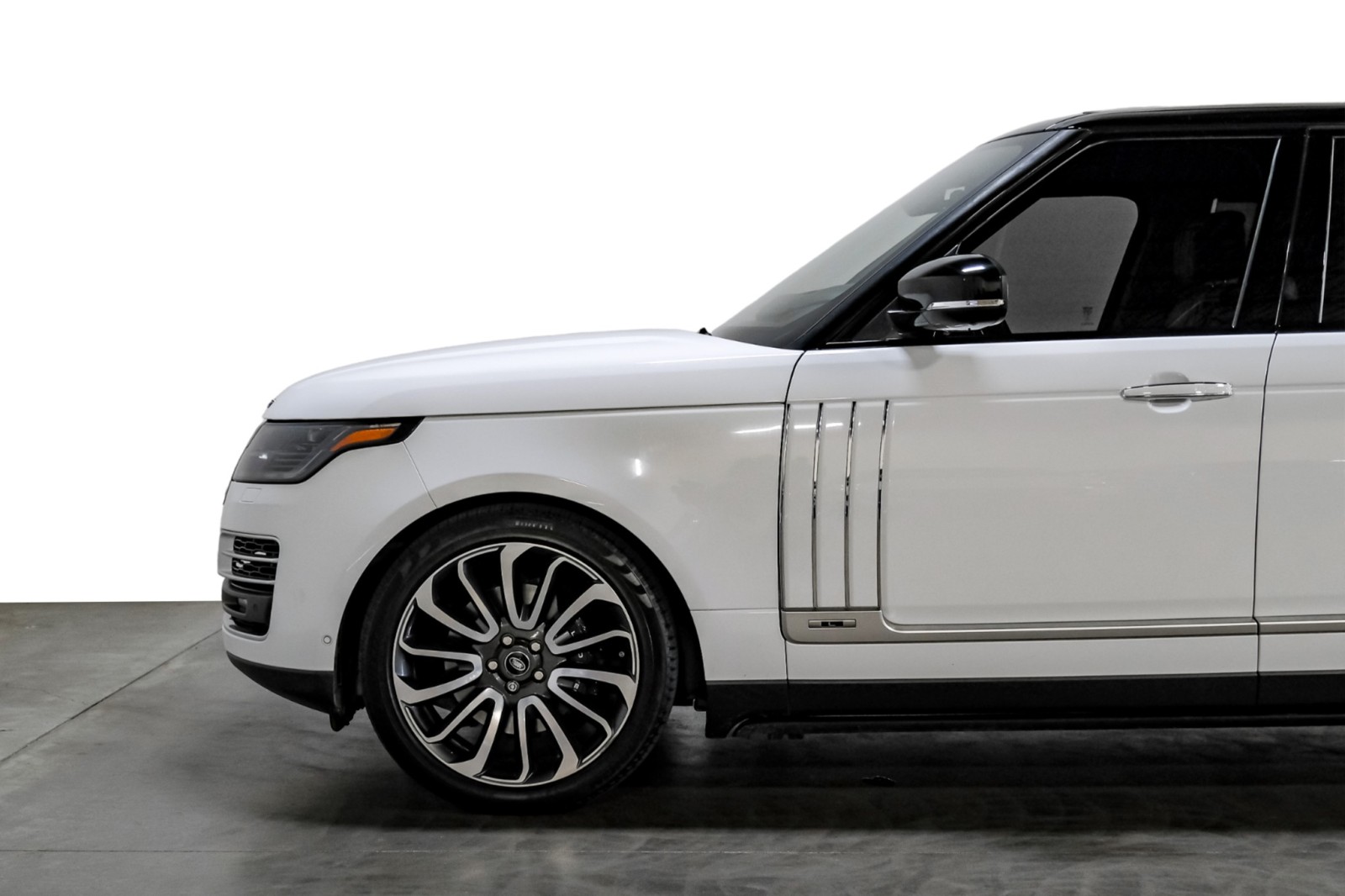 2020 Land Rover Range Rover SV Autobiography LWB 4PlaceSeating 22DiamondAlloys PwrBoards 11