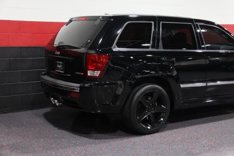 2007 Jeep Grand Cherokee SRT-8 4dr Suv in , 