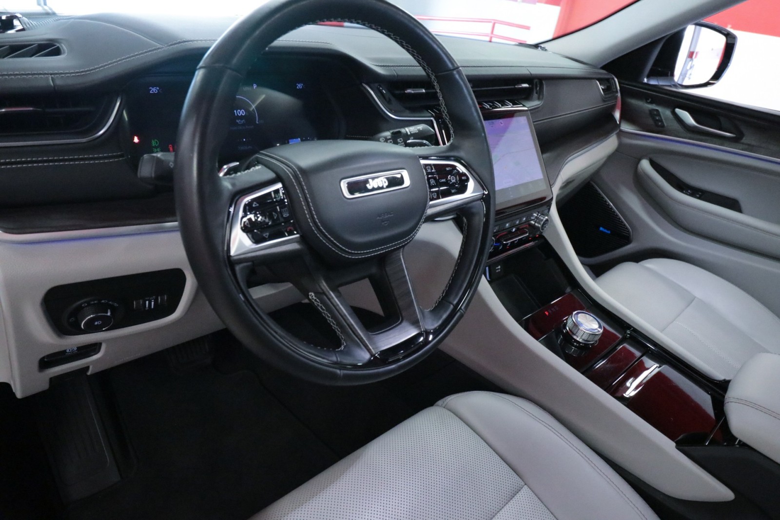 Used Car 2021 Jeep Grand Cherokee L  Overland For Sale Under $30,000 In Austin, Texas