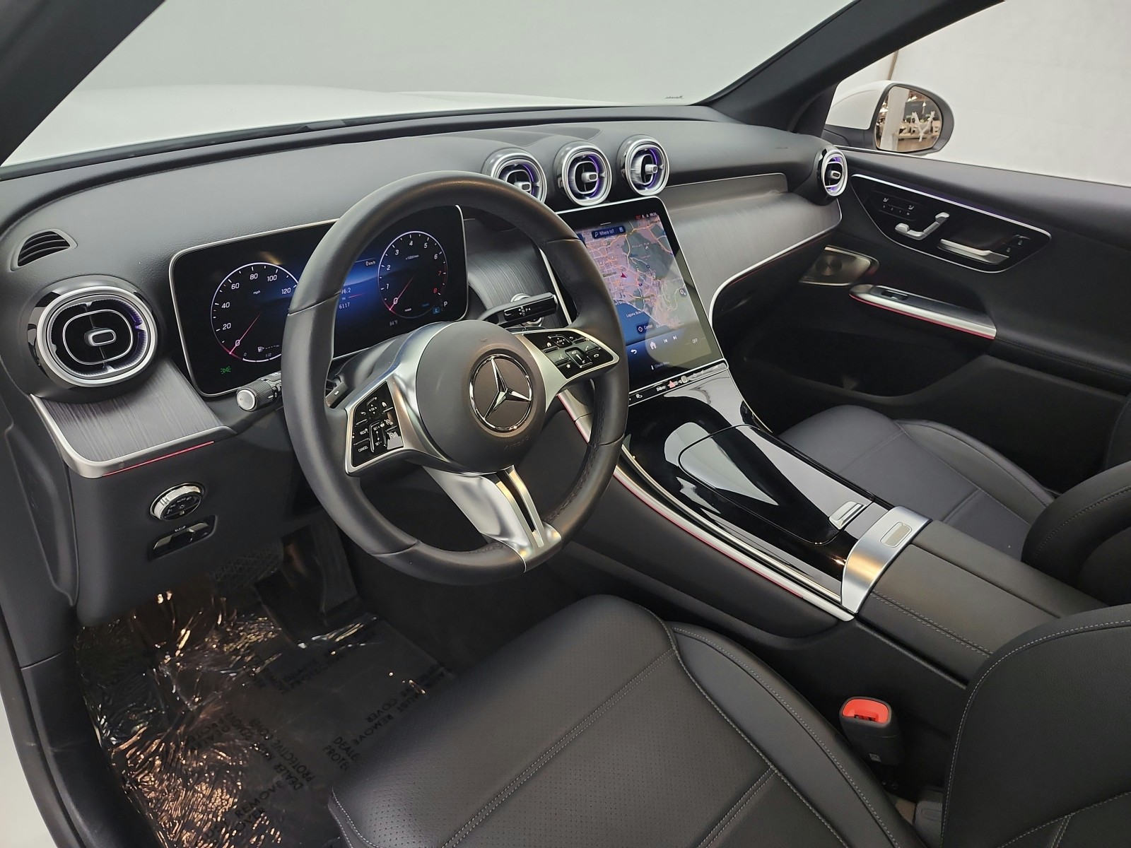 Certified Used 2025 Polar White Mercedes-Benz GLC 300 SUV image 12