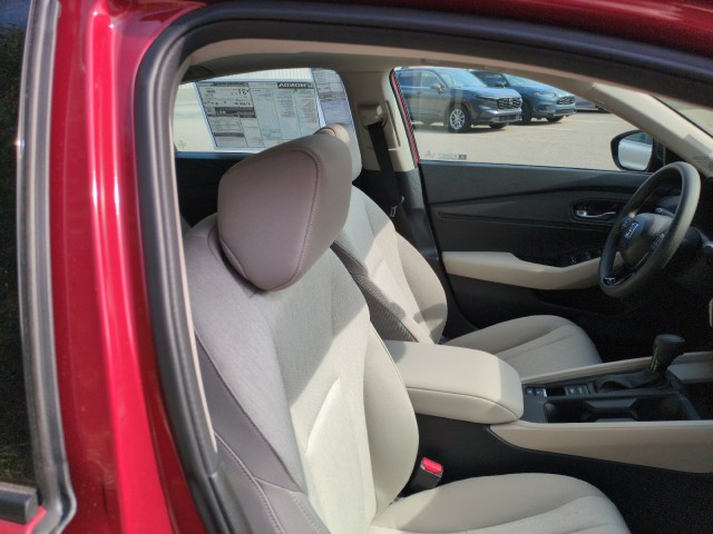 HondaAccord Sedan44