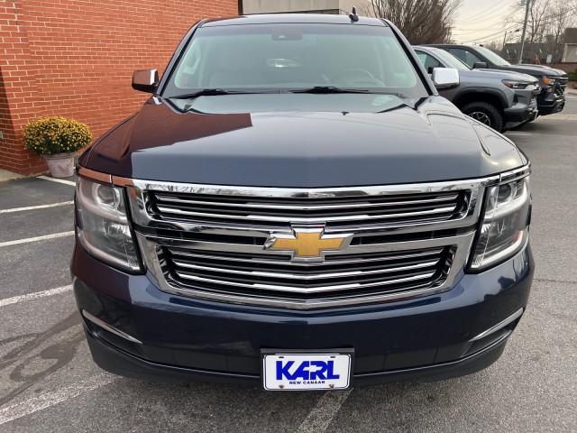 2017 Chevrolet Suburban Premier with Center Bench 7