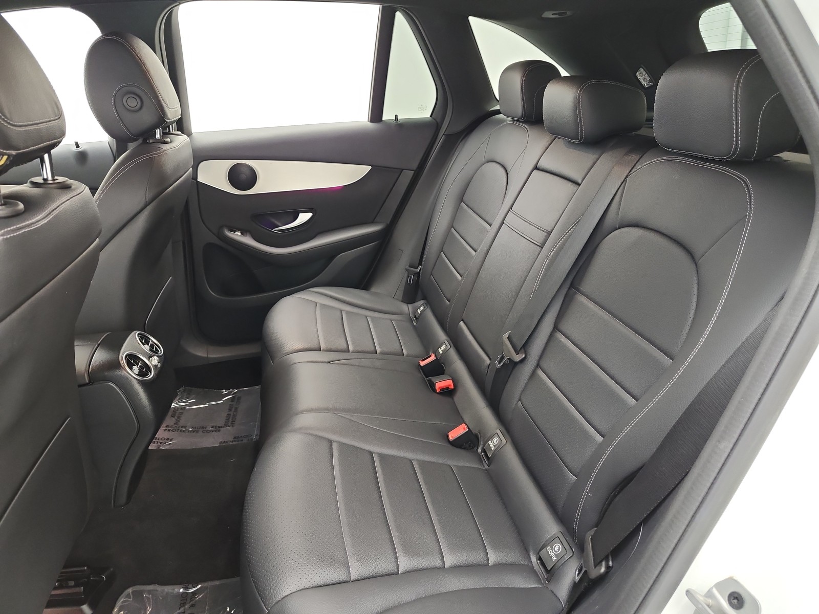 Used 2022 Polar White Mercedes-Benz GLC 300 SUV image 15