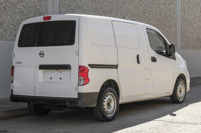 2021 Nissan NV200 Compact Cargo S 8