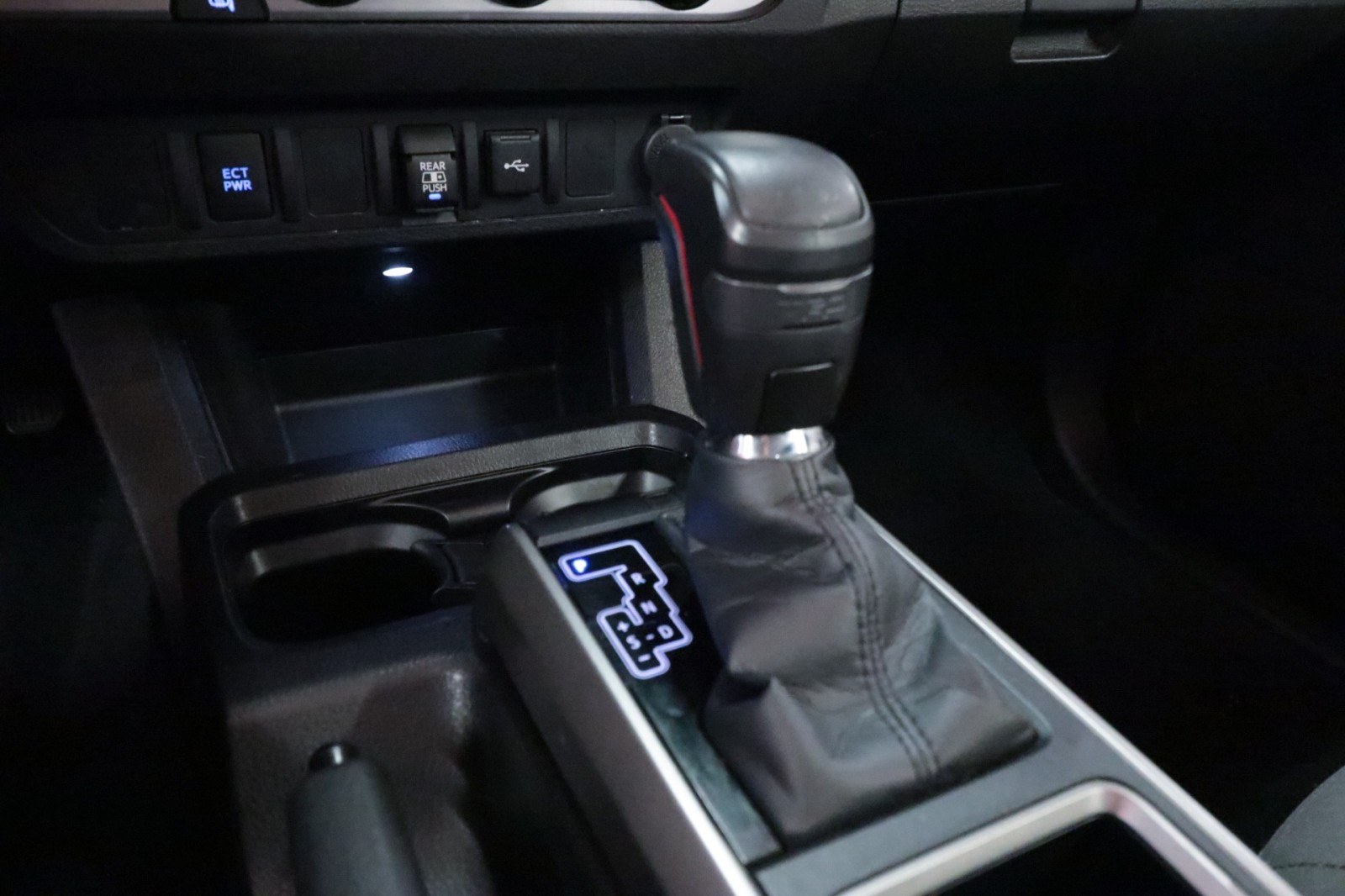 Used Car 2022 Toyota Tacoma 2wd  Sr5 For Sale Under $35,000 In Austin, Texas