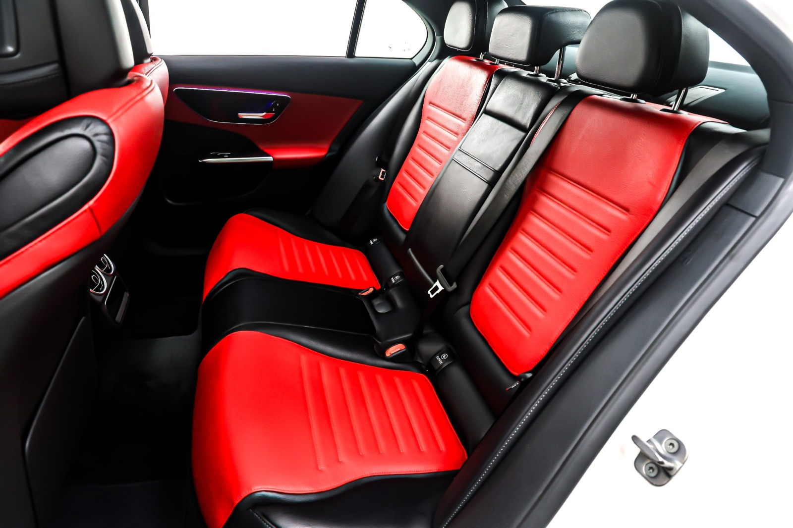 New 2026 Polar White Mercedes-Benz C 300 image 8