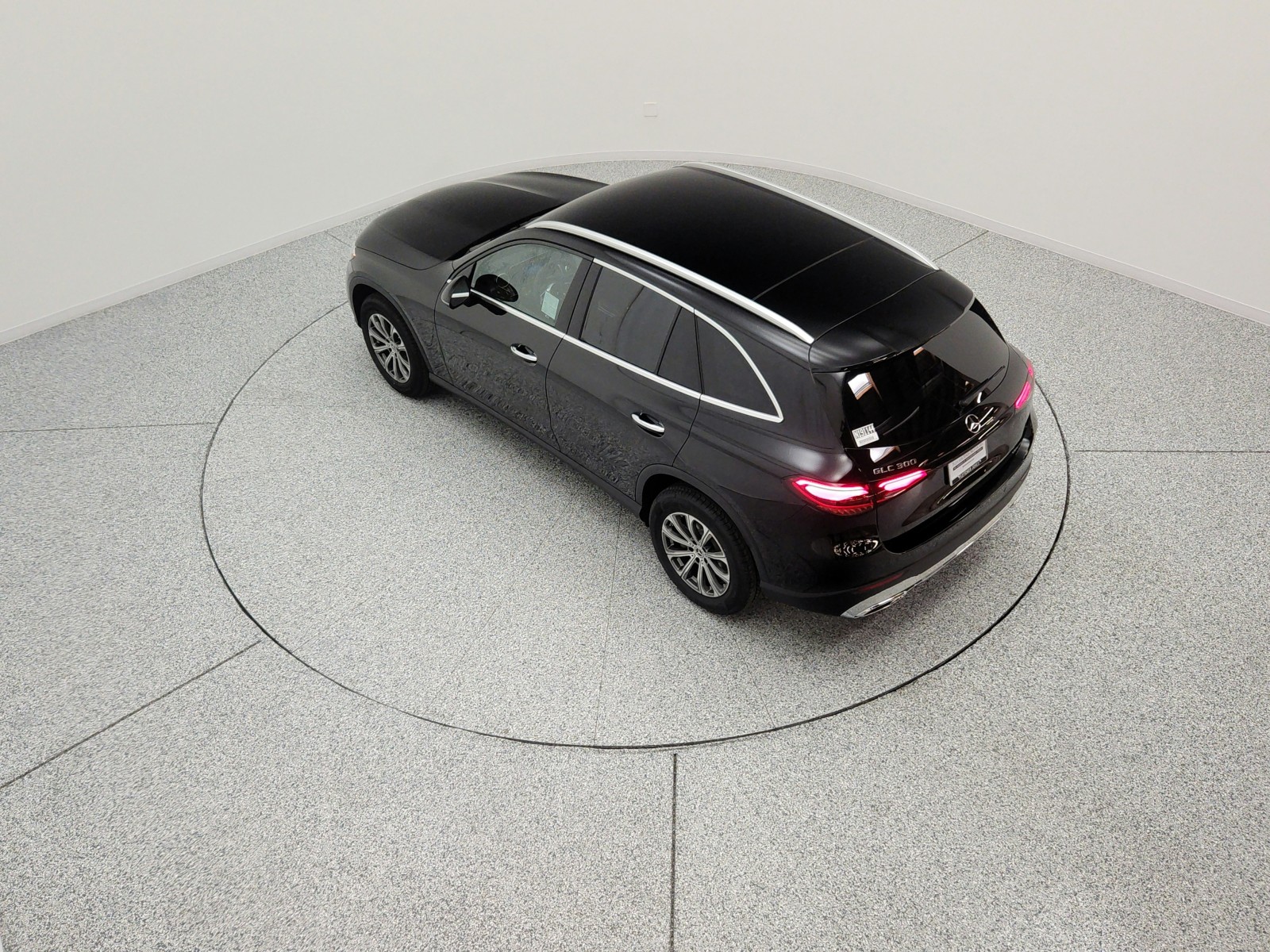 New 2026 Black Mercedes-Benz GLC 300 SUV image 15