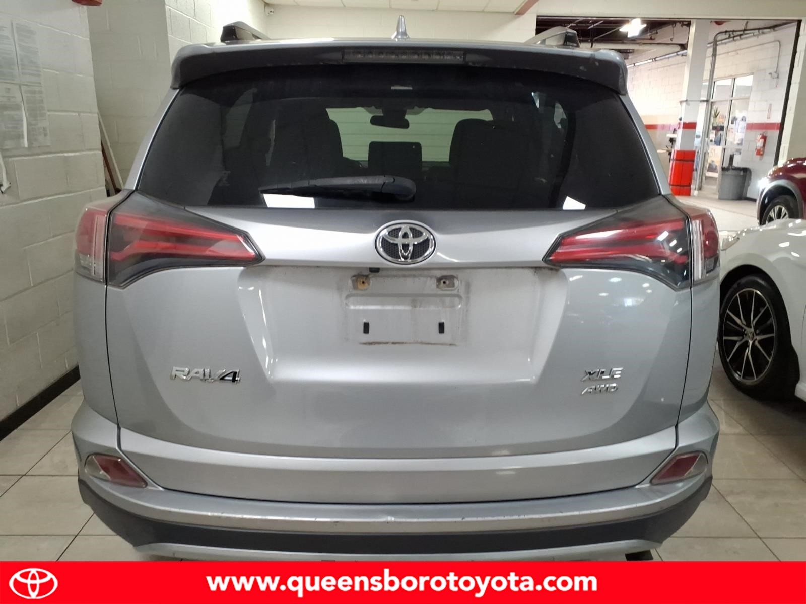 Used 2018 Toyota RAV4 SUV