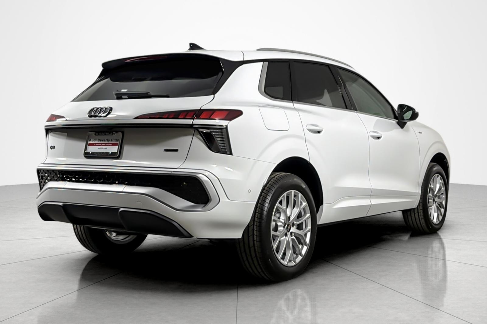 New 2026 Arkona White Audi S line quattro image 6