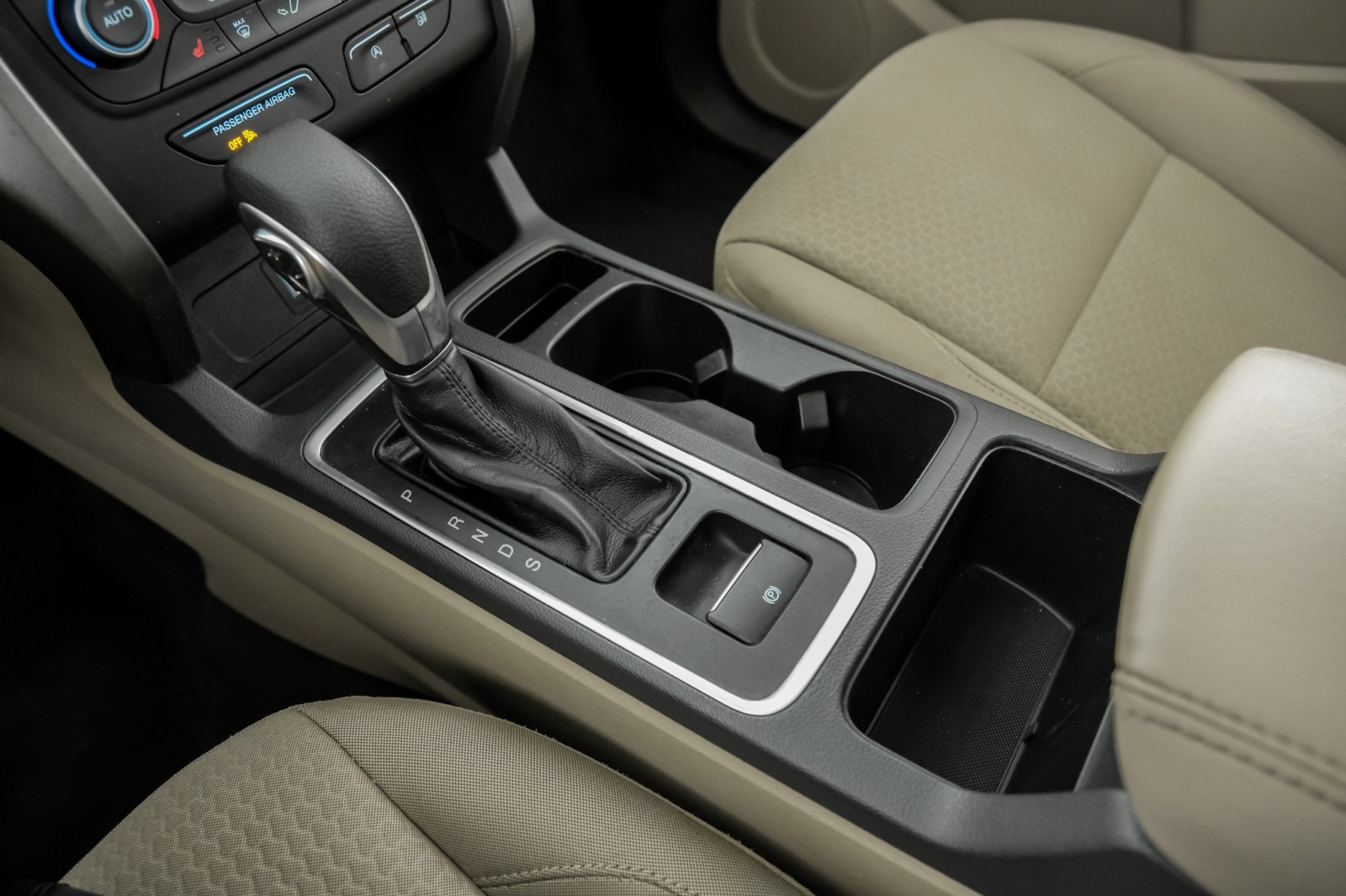 2018 Ford Escape SE 4WD AUTOMATIC HEATED SEATS REAR CAMERA BLUETOOT 29