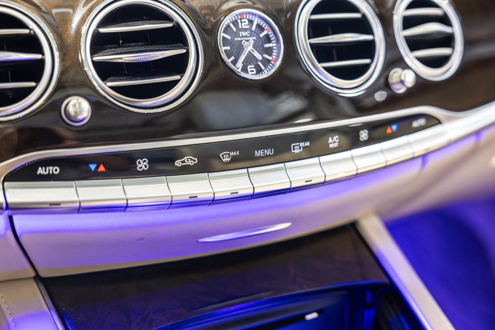 Used Car 2016 Mercedes-benz S-class  Maybach S 600 - One Owner - Ruby Black Paint - Executive Rear Seat Package Plus For Sale Under $70,000 In Boerne, Texas
