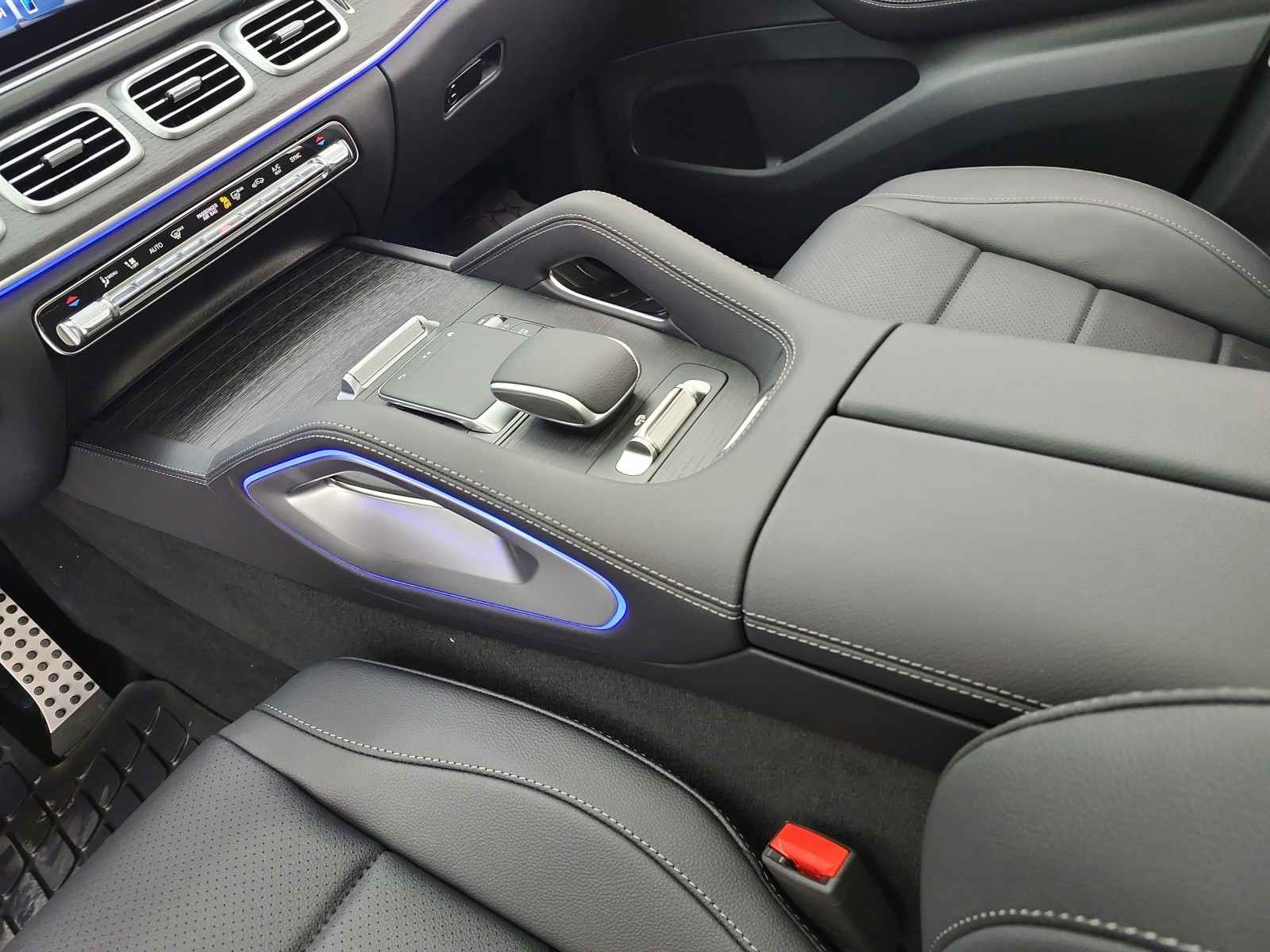 New 2026 Selenite Grey Metallic Mercedes-Benz GLS 450 image 10