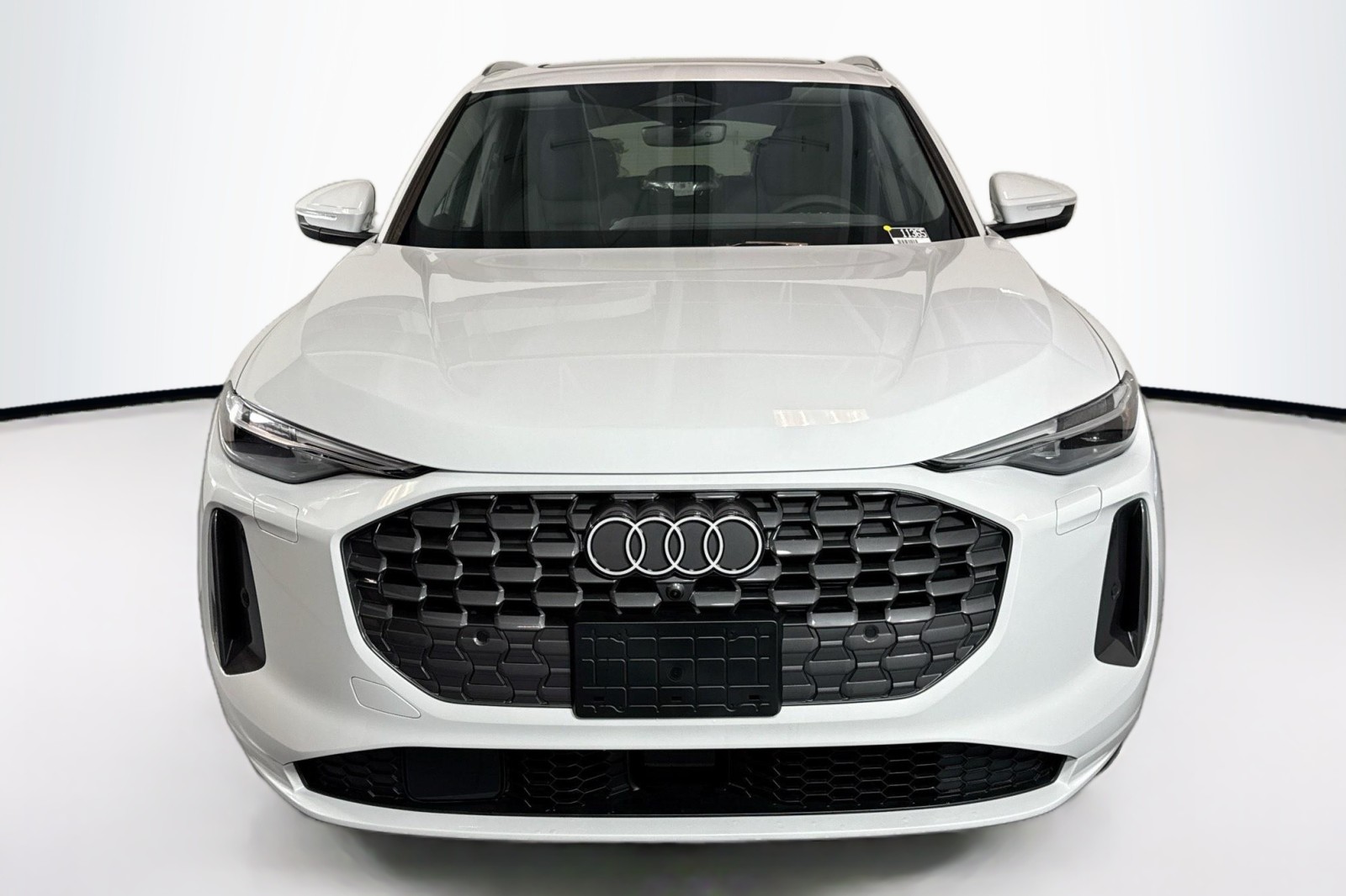 New 2025 Glacier White Metallic Audi Premium Plus 2.0 TFSI quattro image 2