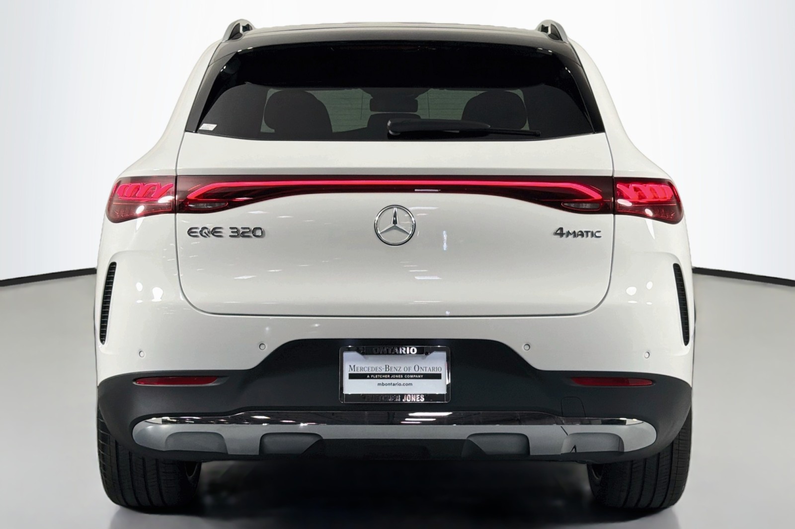 New 2027 Polar White Mercedes-Benz EQE 320 4MATIC® SUV image 3