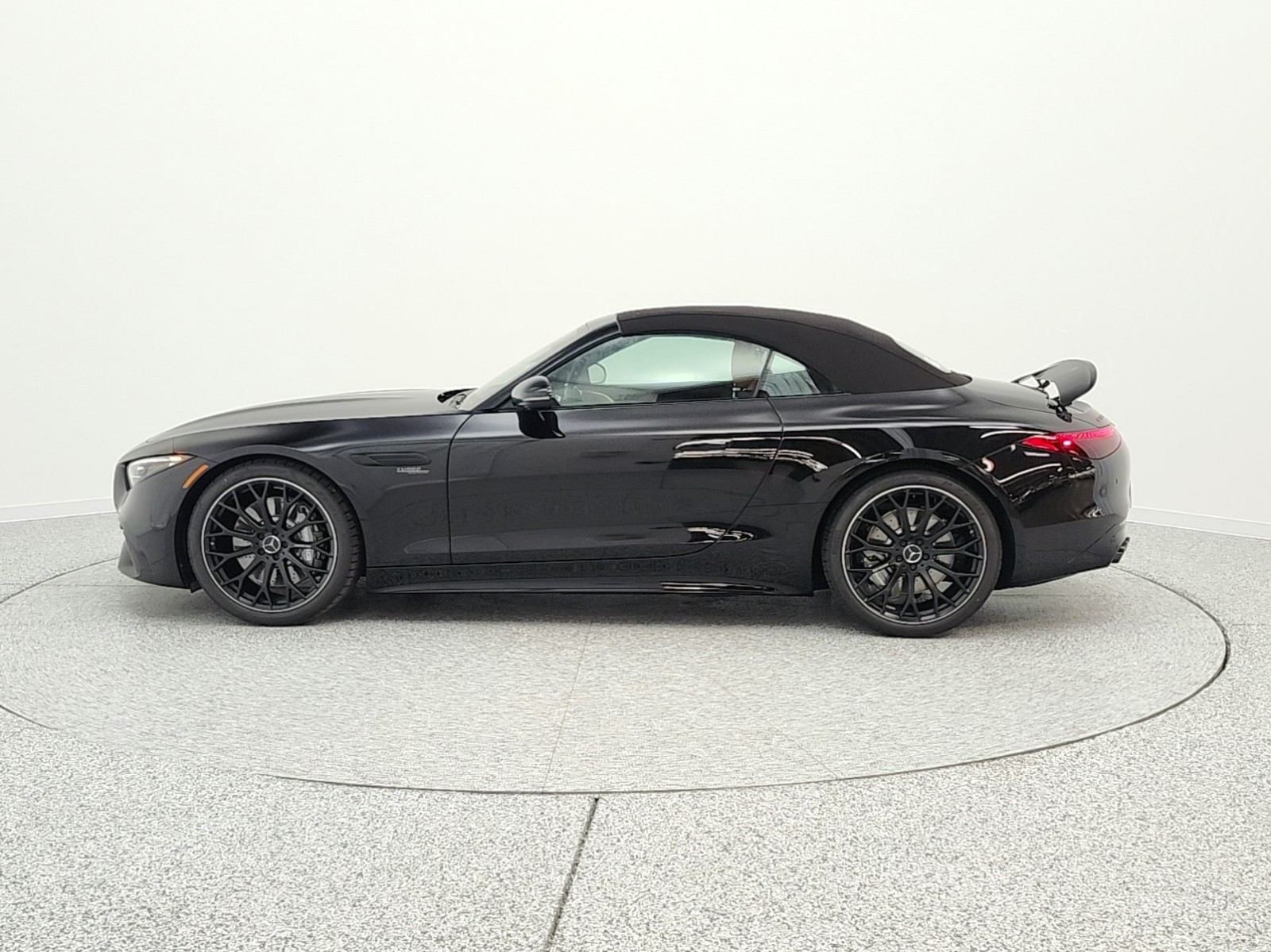 New 2026 Obsidian Black Metallic Mercedes-Benz AMG® SL 43 Roadster image 29