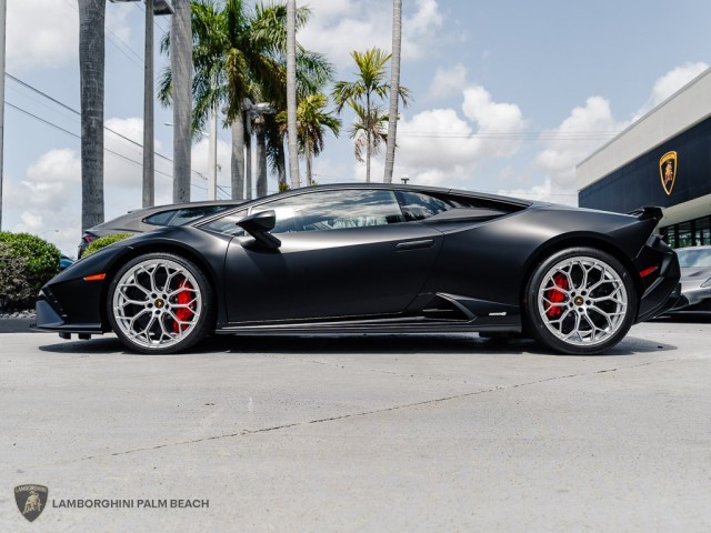 Lamborghini Huracan Tecnica