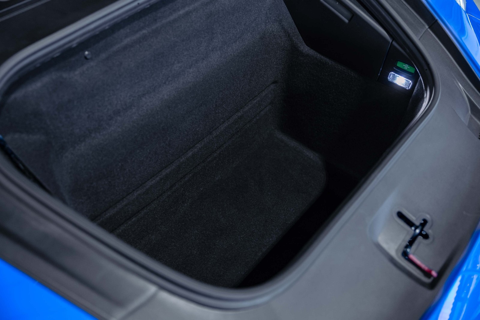 Used Car 2022 Porsche 911  Carrera S - Manual Transmission - Rear Axle Steering - Sport Package For Sale Under $170,000 In Boerne, Texas