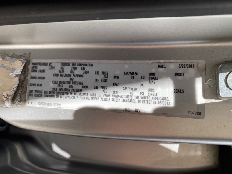 2013 GMC SAVANA HI TOP CONVERSION HANDICAP LIFT LOW MILES 24,857 in , 