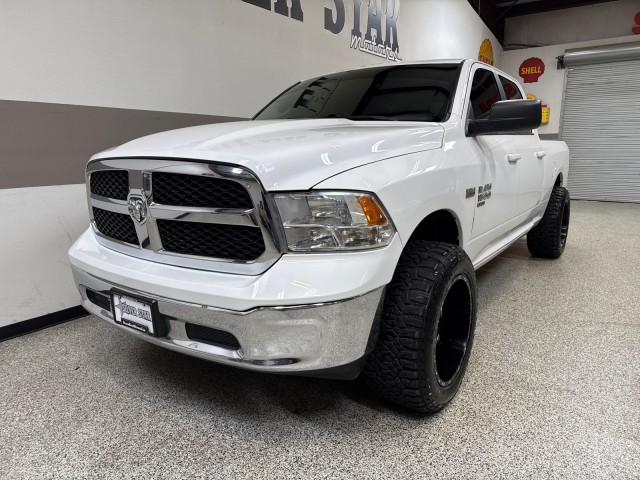 2020 Ram 1500 Classic SLT 4WD 5.7L-V8 in ,